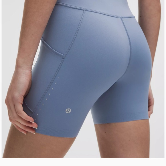 lululemon athletica Light Bike Shorts - Picture 1 of 5